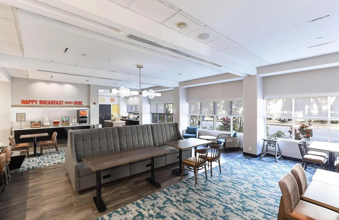 Hampton Inn Miami-Coconut Grove/Coral Gables-1