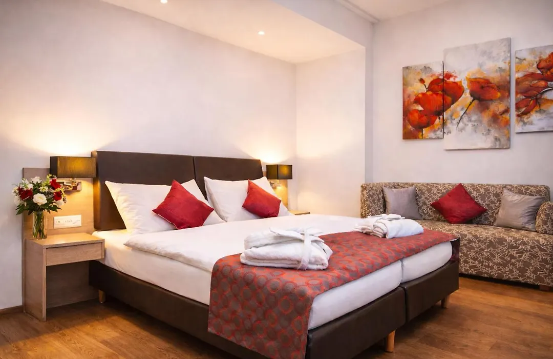 Hotel Alexander-1