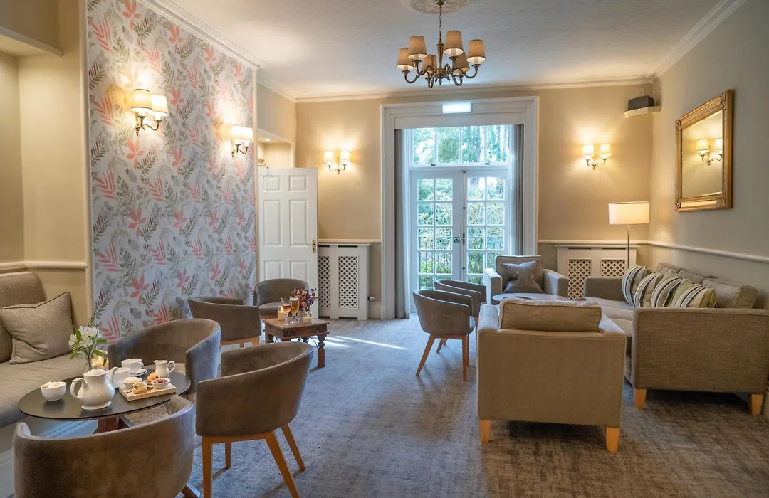 Briery Wood Hotel-1