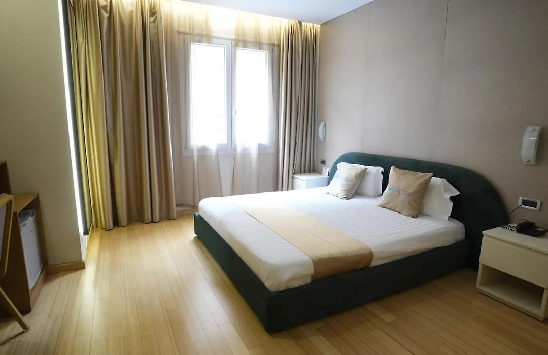 Sky 2 Hotel Tirana-1