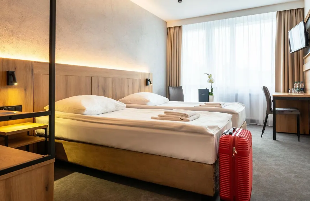 Hotel Zawisza-1