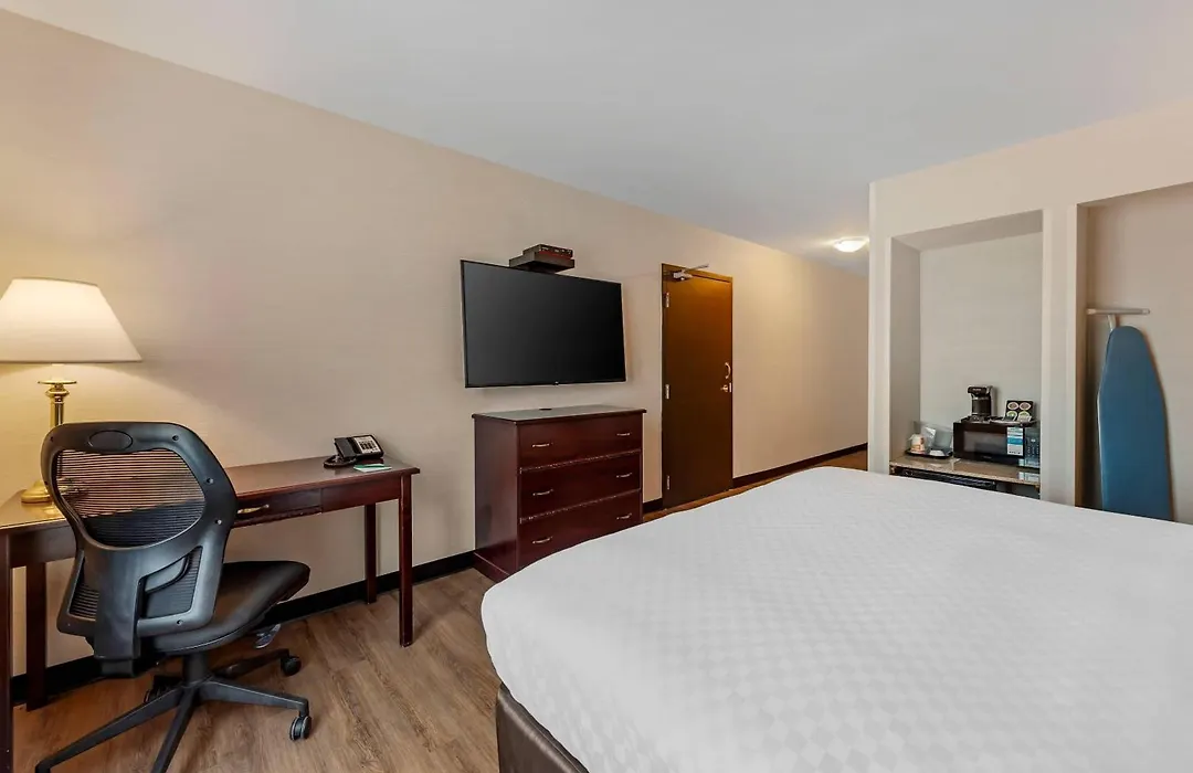 Quality Inn Orleans-1