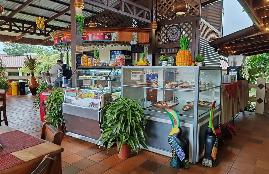 Hotel La Pradera del Arenal-1