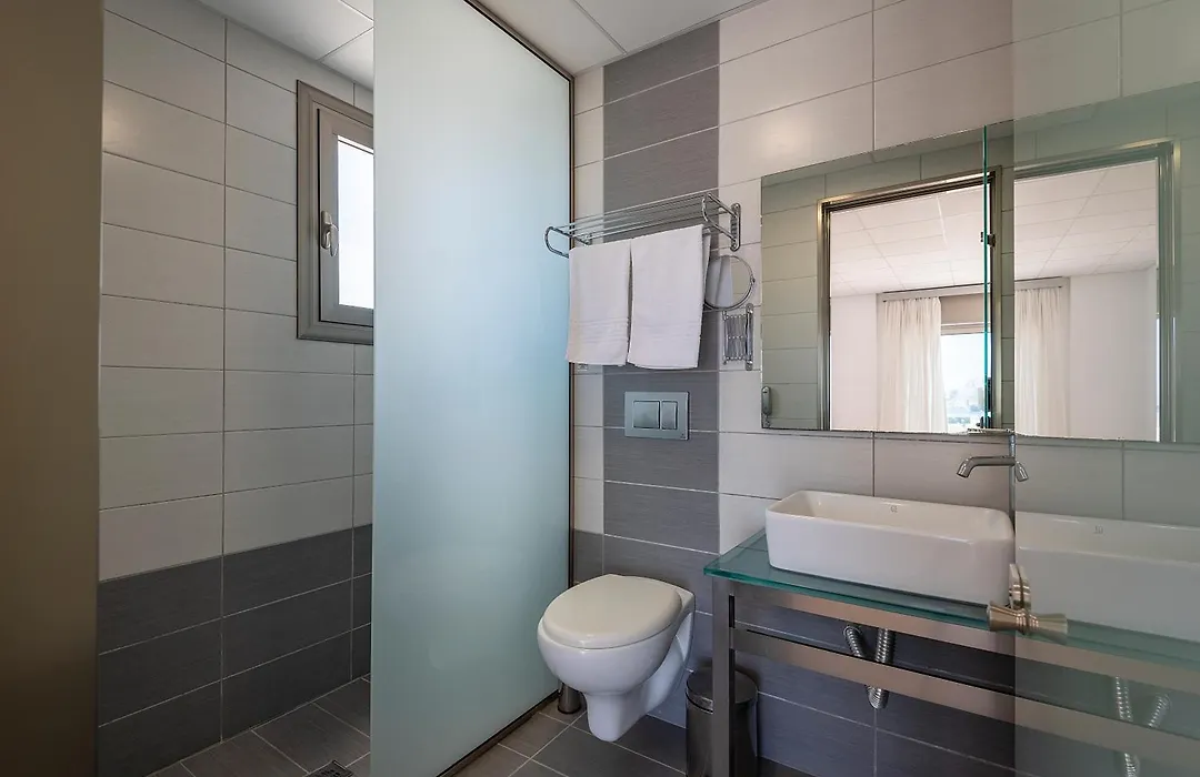 Royal Bay Suites-1