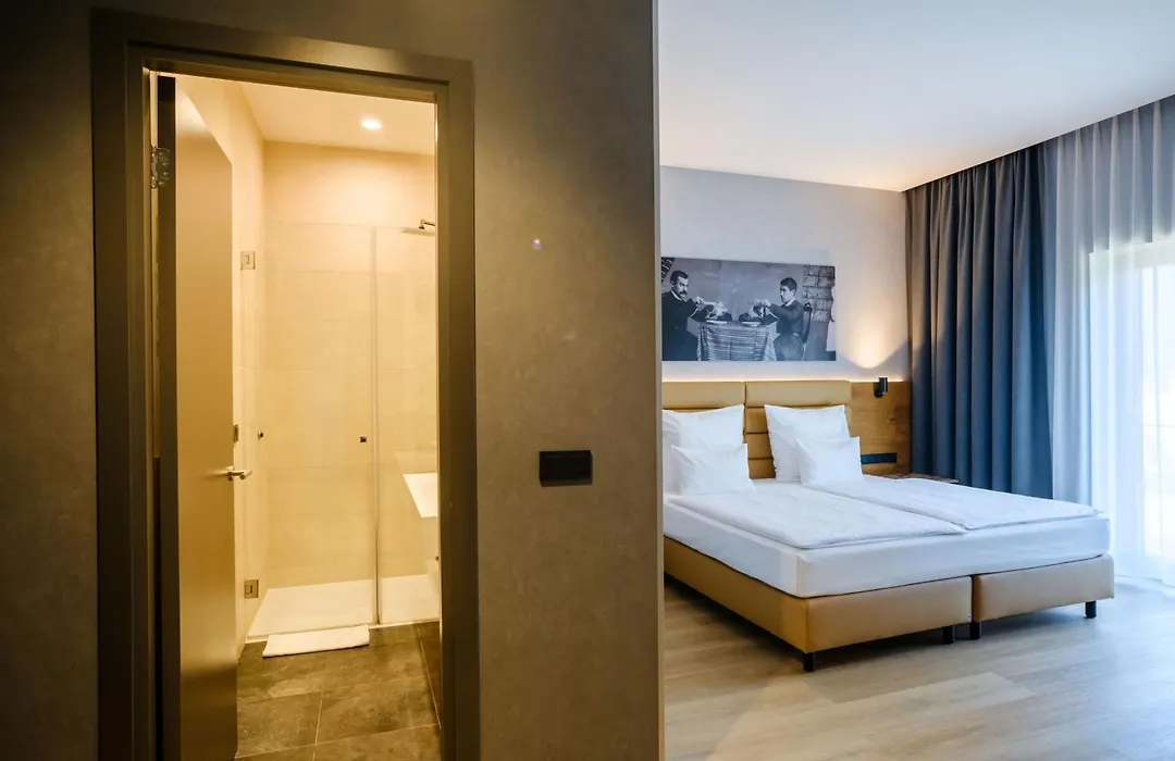 Mk Hotel Tirana-1