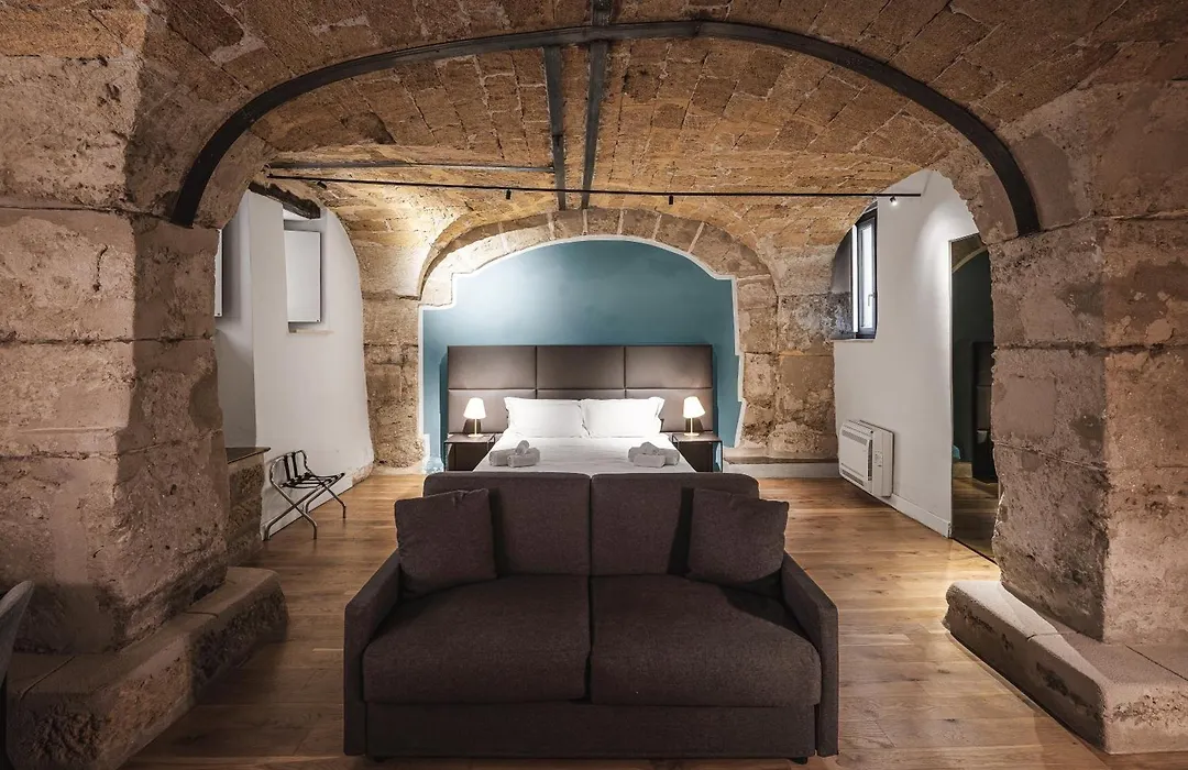 PALAZZO SANTAMARINA Luxury Suite&Spa-1