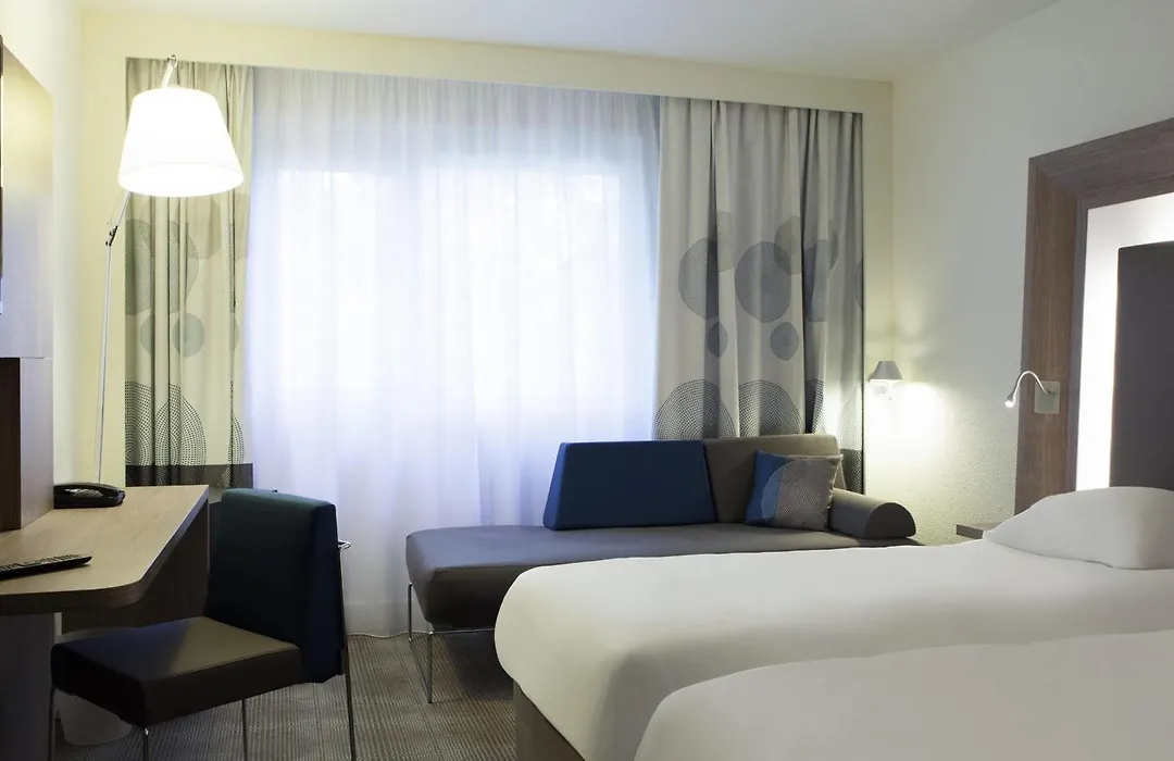 Novotel Clermont-Ferrand-1