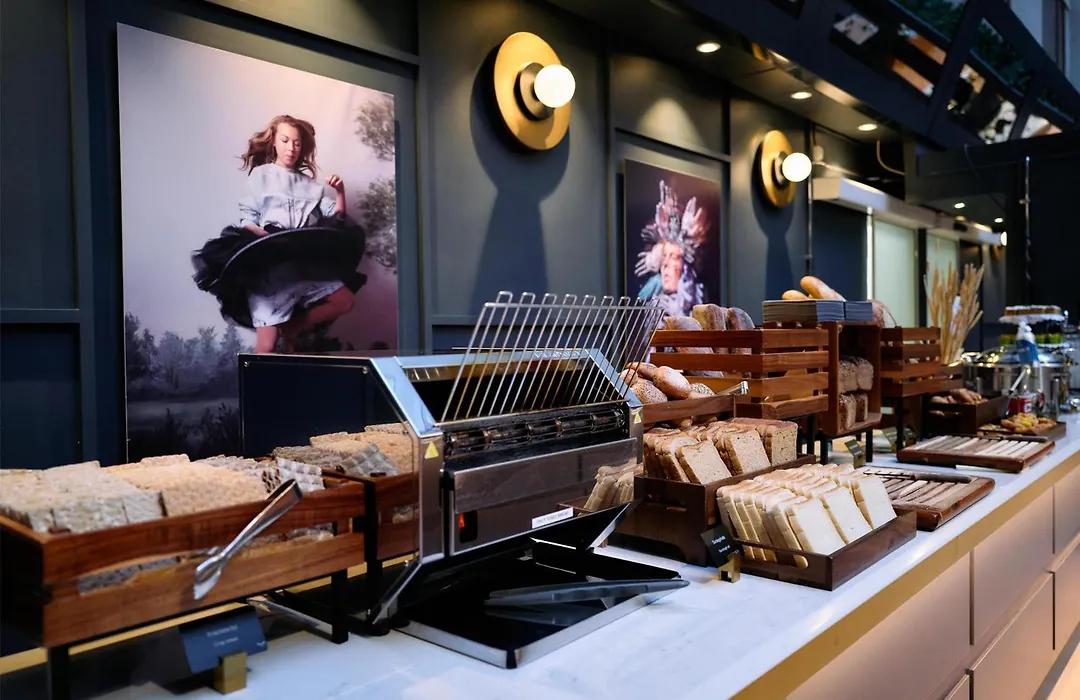 Radisson Blu Royal Viking Hotel, Stockholm, A Verified Net Zero Hotel-1