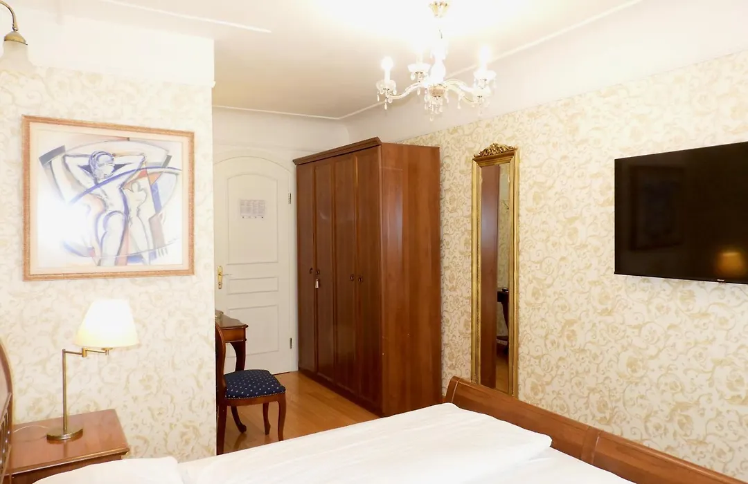 Allegro Hotel-1