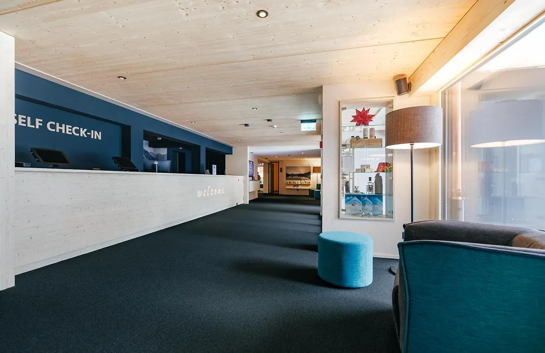 Eiger Lodge Easy-1