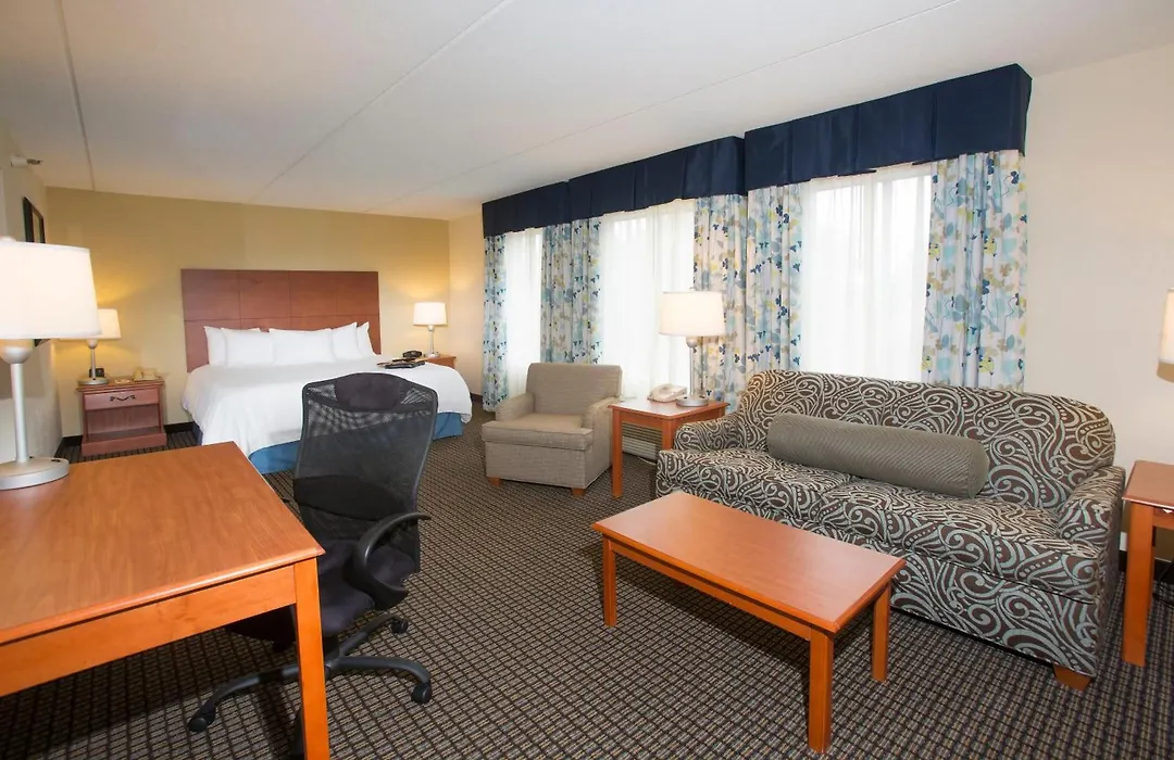 Hampton Inn Morehead City-1