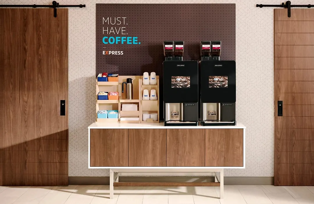 Holiday Inn Express & Suites Baton Rouge East By Ihg-1
