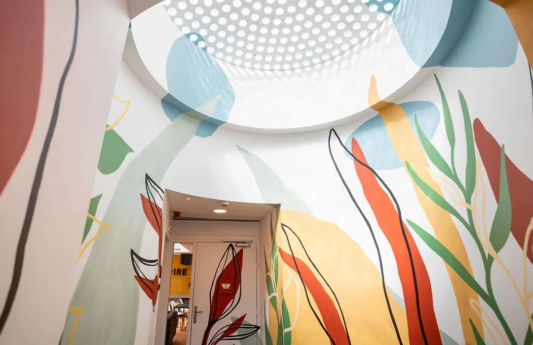 Ibis Styles Calais Centre-1