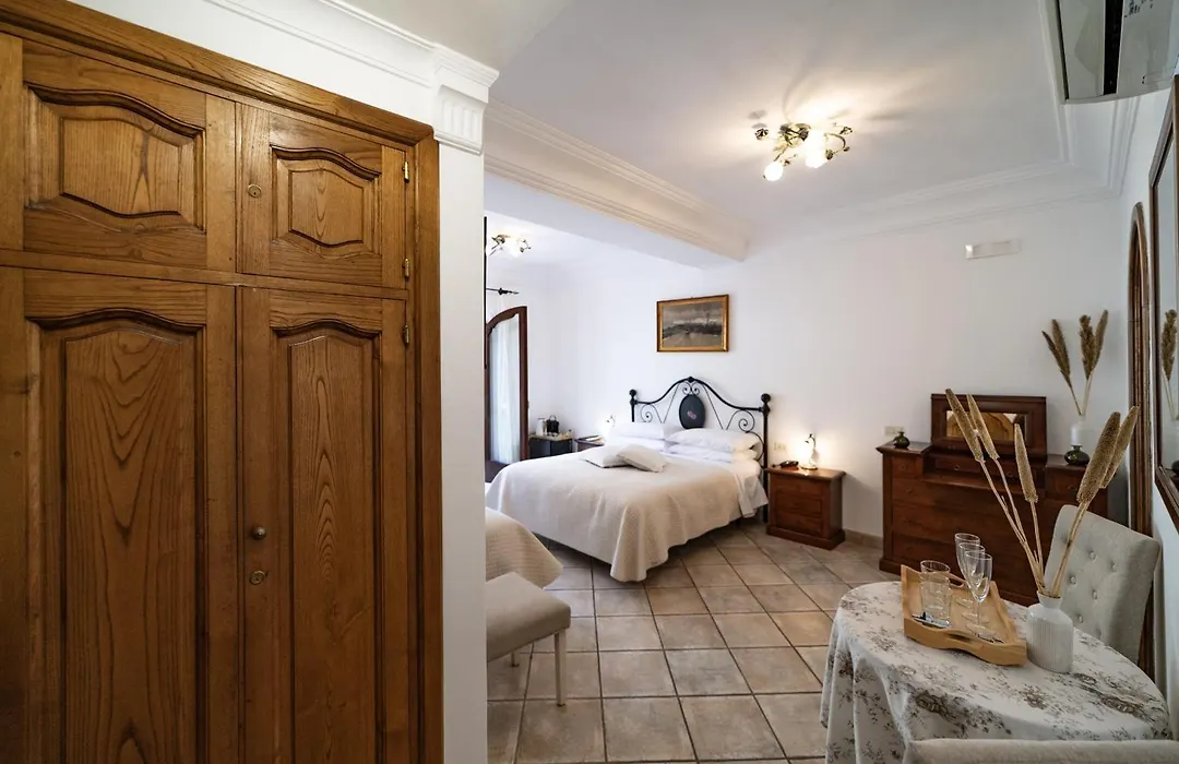 Villa Palumbo B&B-1