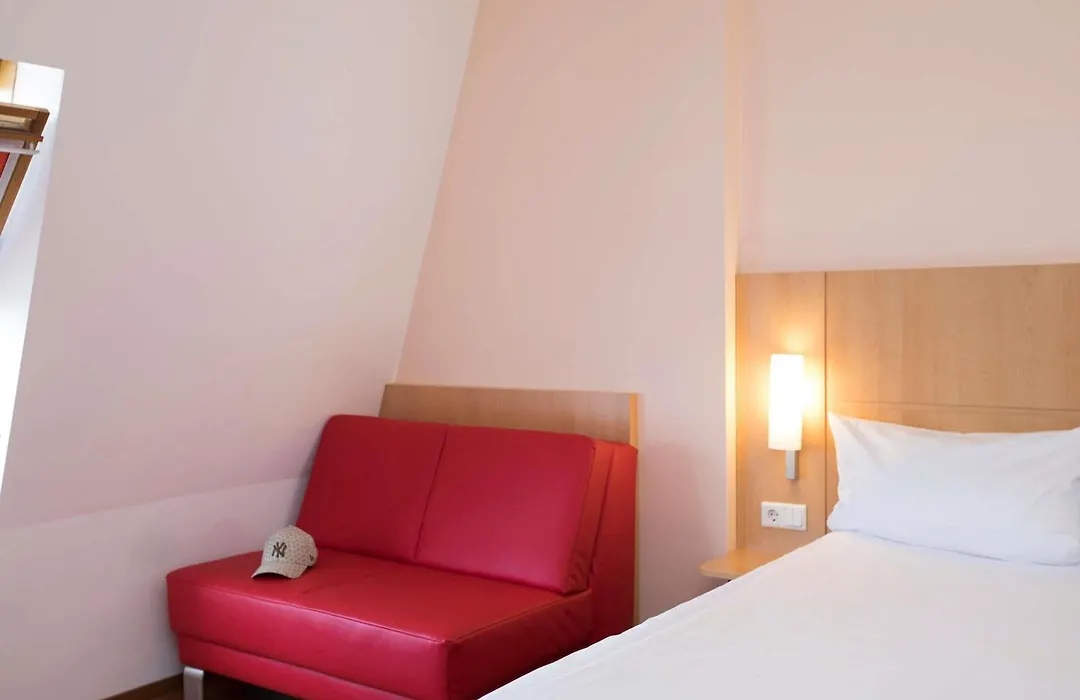 Ibis Berlin City Sued-1