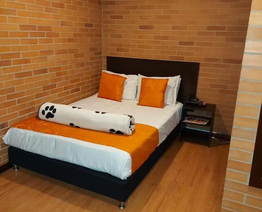 Hotel Hk Kozy Sas-1