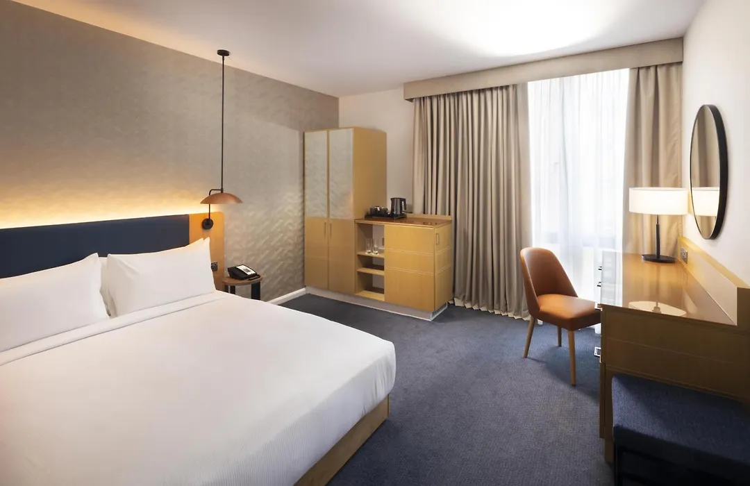 Hilton Garden Inn Birmingham Brindley Place-1