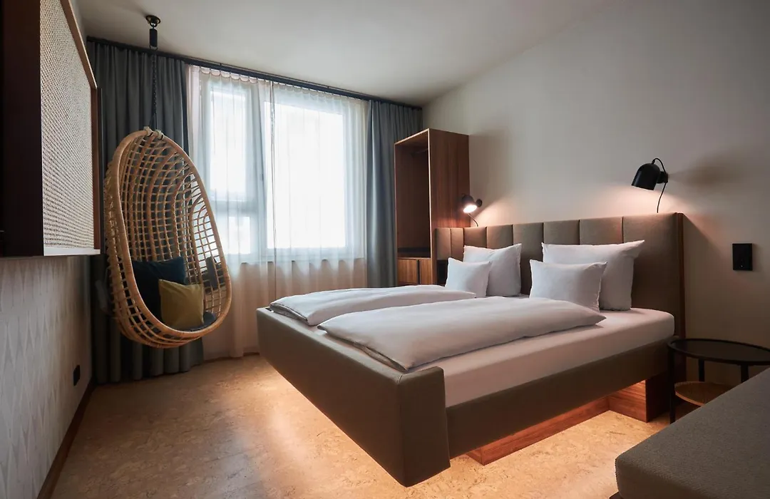 Cocoon Sendlinger Tor-1