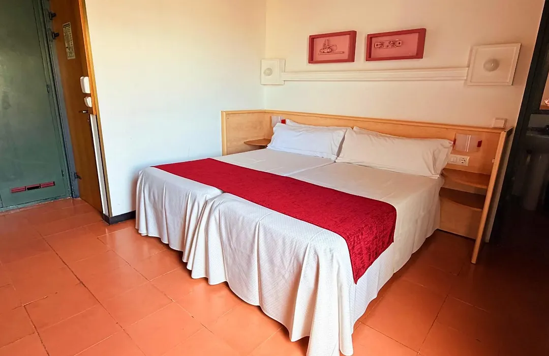 Hotel Xaine Park-1