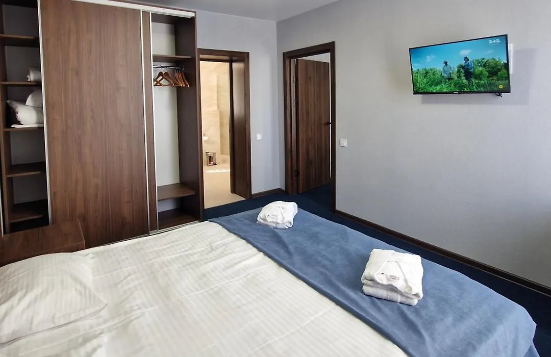 Kozatskiy Hotel-1
