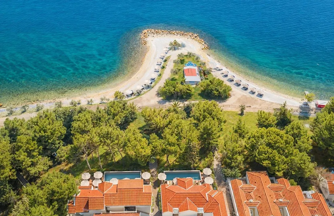 Waterman Svpetrvs Resort-1