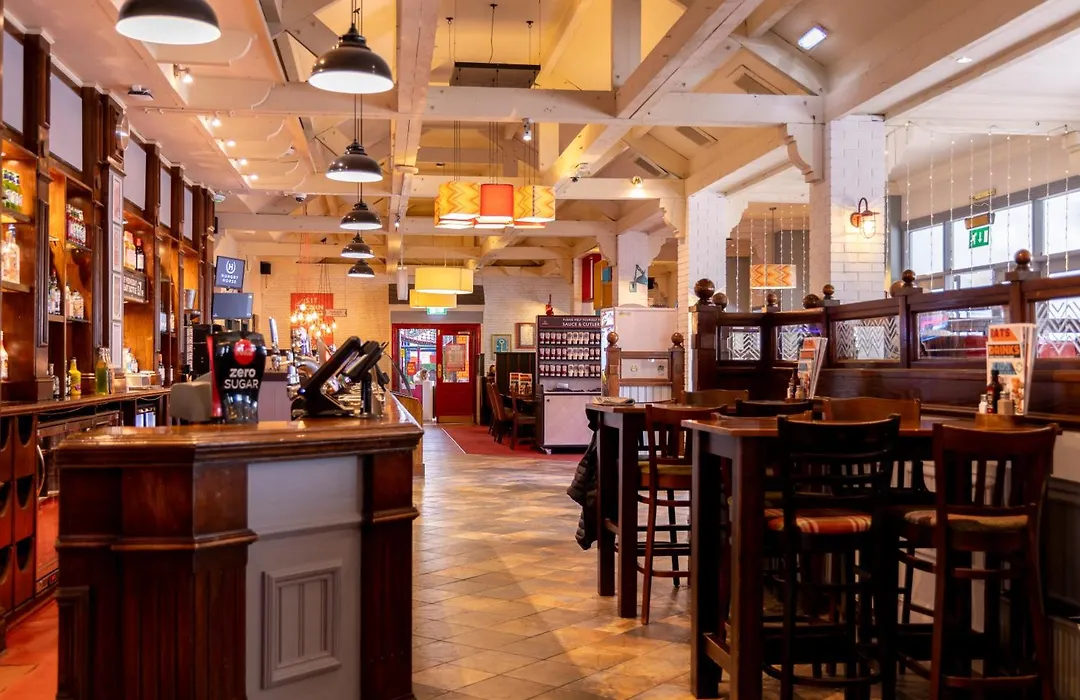 Kingstown Hotel By Greene King Inns-1