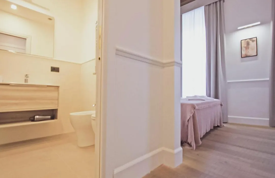 Gemini Suites Navona-1