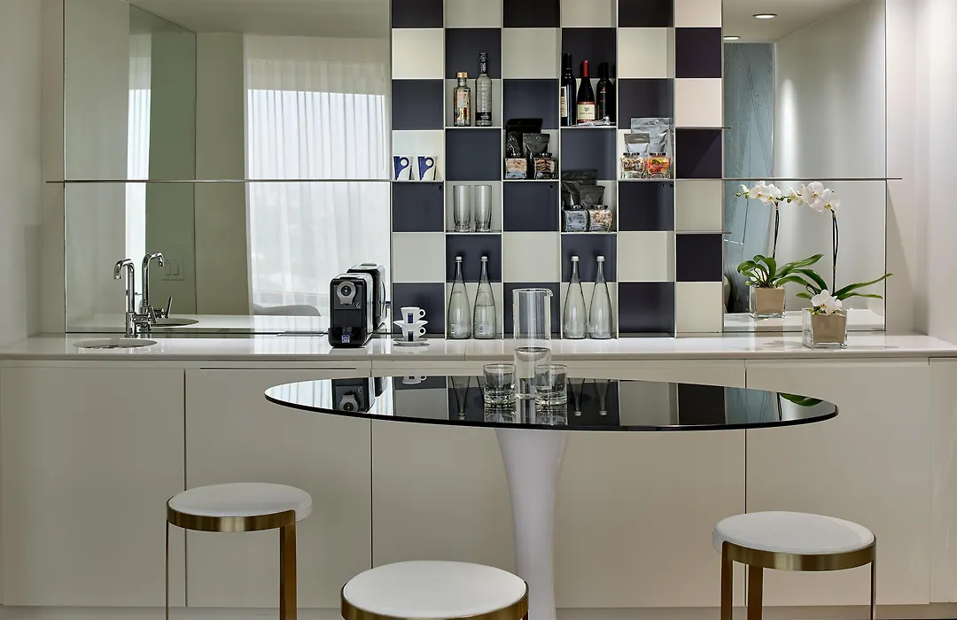 The Valorian West Hollywood, Curio Collection By Hilton-1