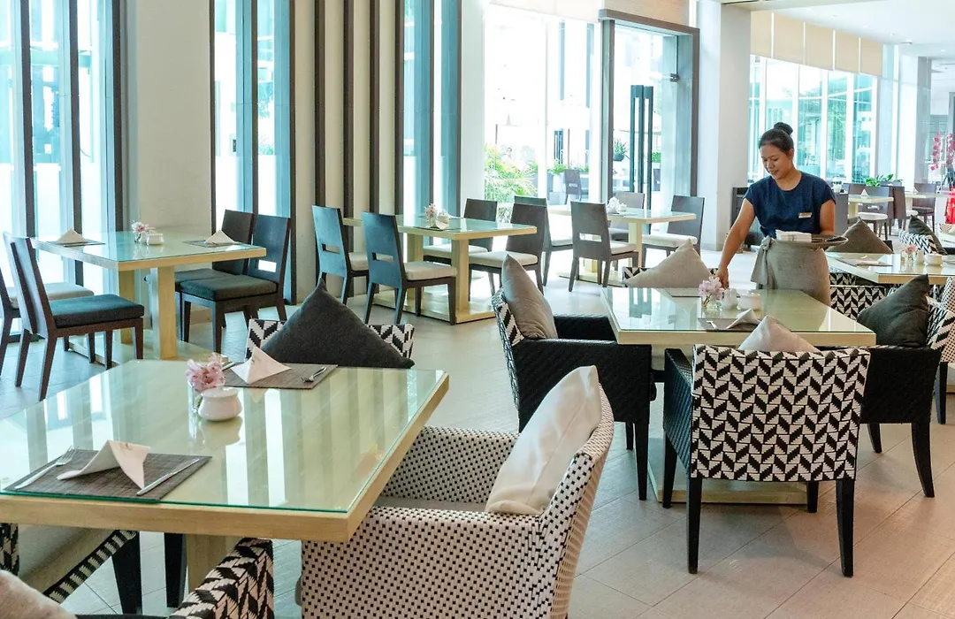 Classic Kameo Hotel & Serviced Apartment, Rayong-1
