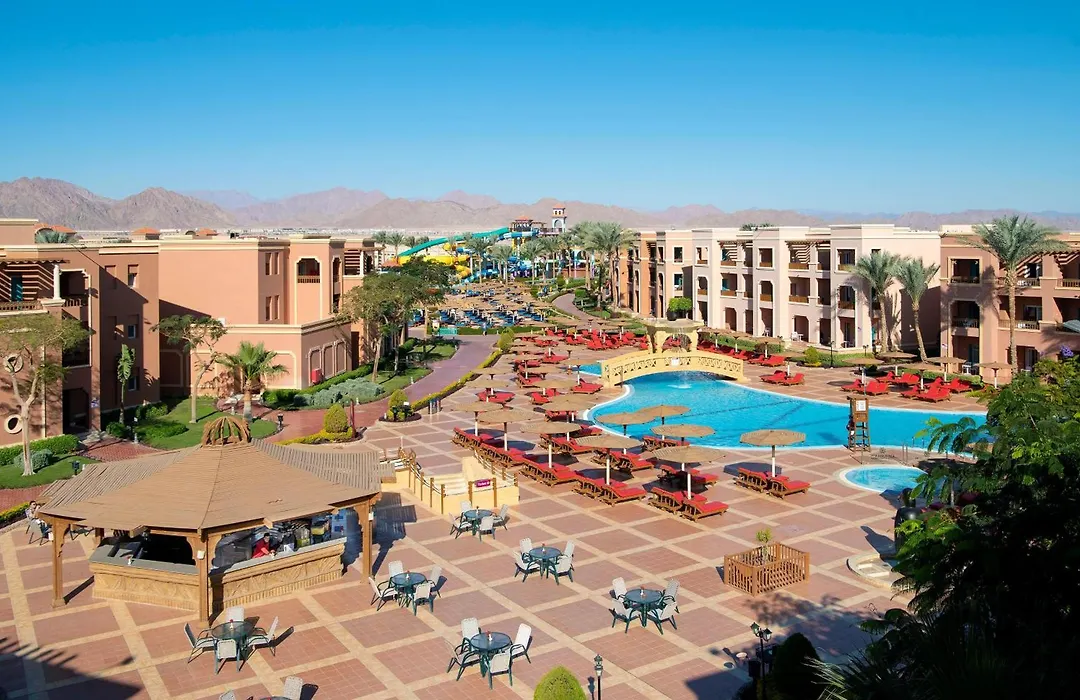 Charmillion Club Aquapark-1