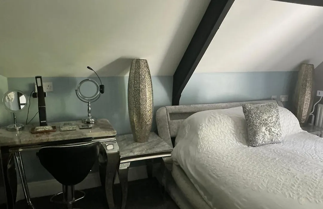 Cherrywood Lodge-1