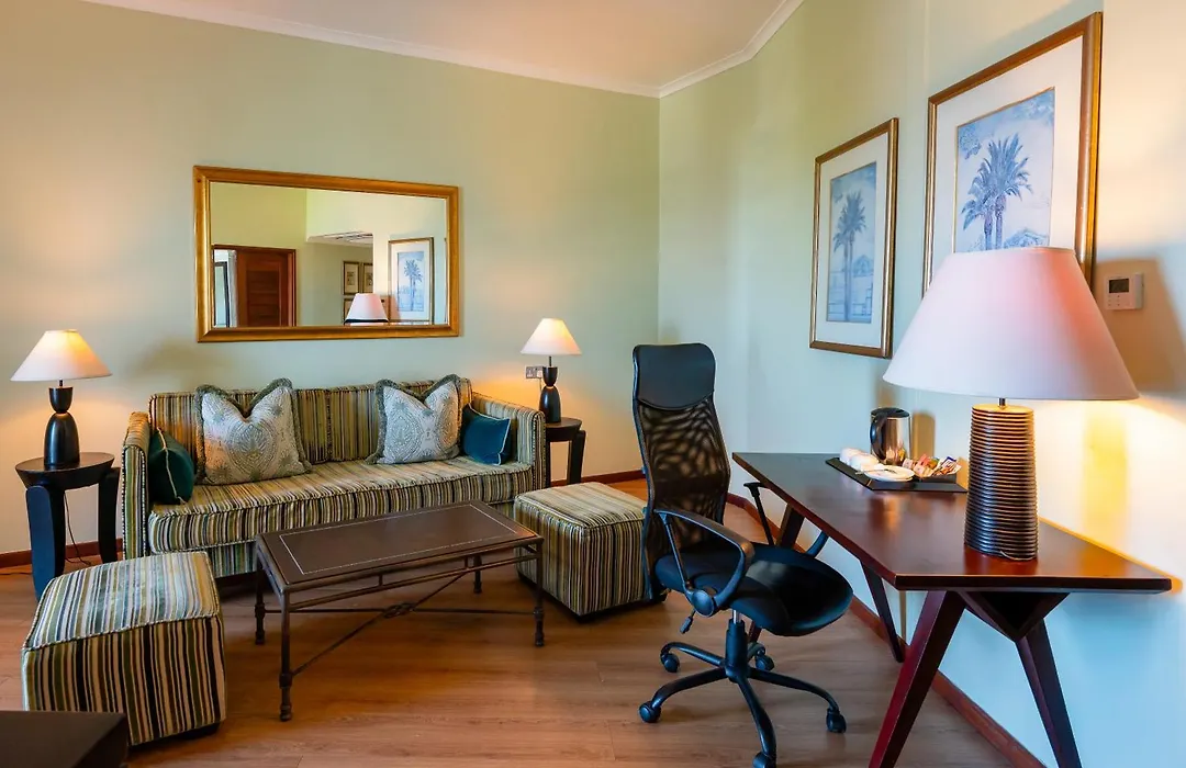Sea Cliff Hotel-1