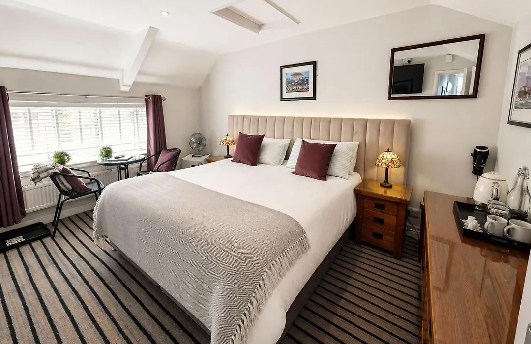 Smugglers Luxury Accommodation-1