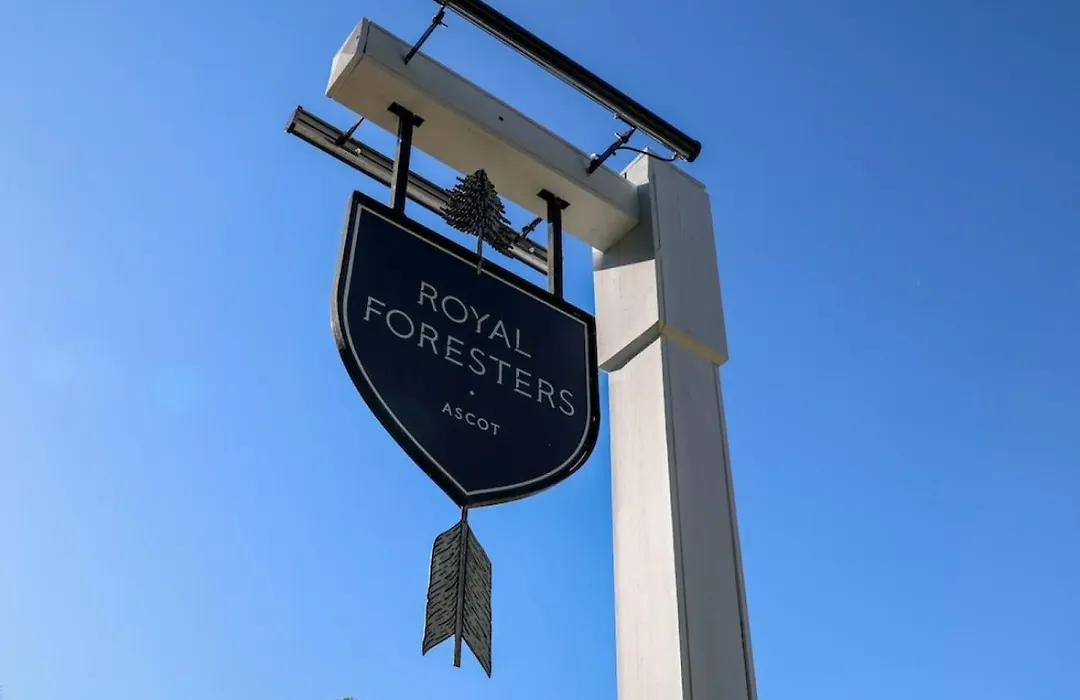 The Royal Foresters, Ascot, Berkshire - Acorn Pubs-1