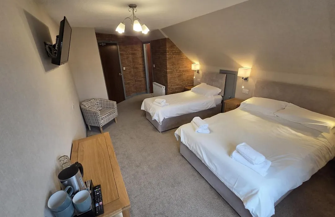 Sanderlay Guest House-1