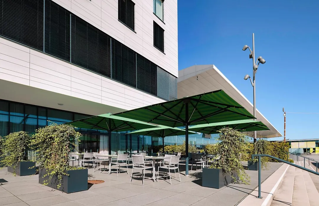 Moevenpick Hotel Stuttgart Messe & Congress-1