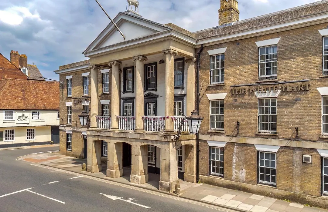Mercure Salisbury White Hart Hotel & Apartments-1