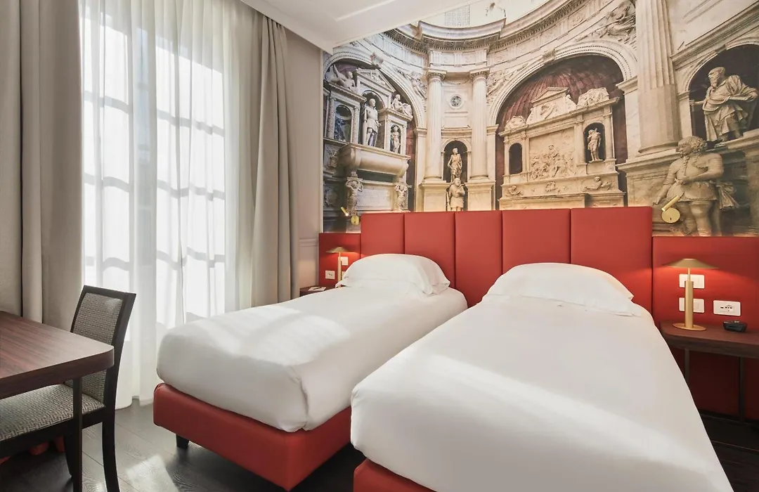 Palazzo Caracciolo Naples-1