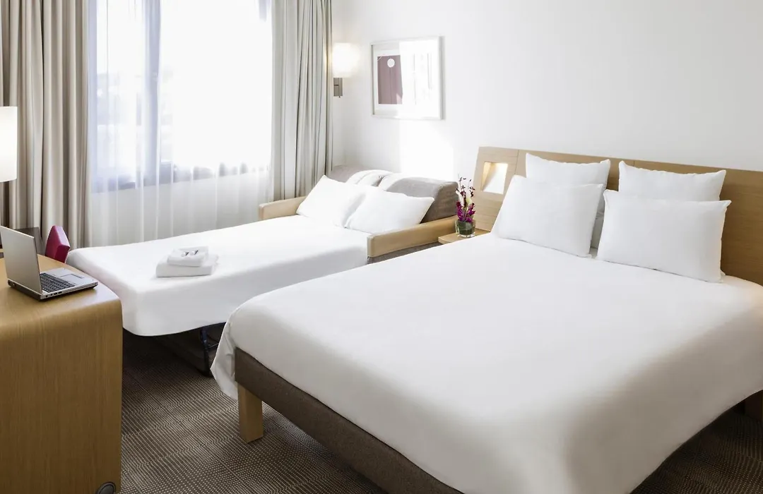 Novotel Lille Centre Gares-1