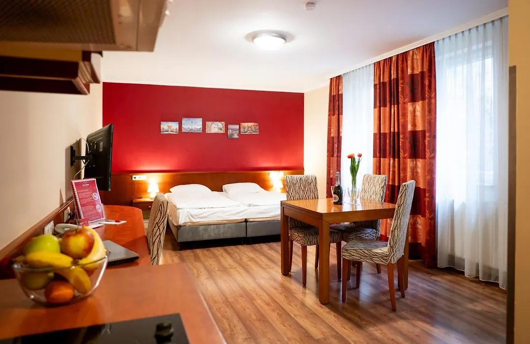 City Home Budapest-1