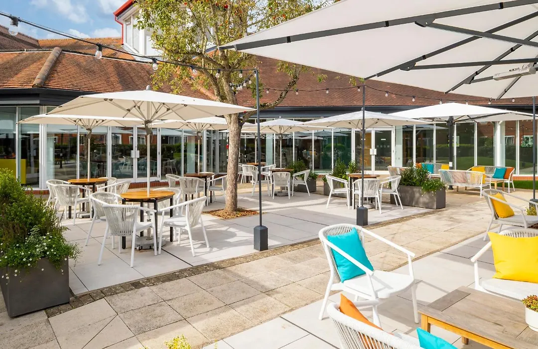 Holiday Inn Aylesbury By Ihg-1