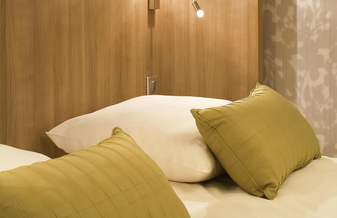 Mercure Angers Centre De Congres-1