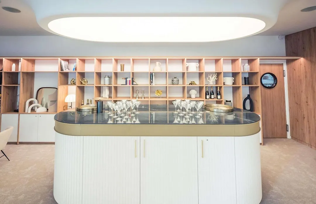 Mercure Troyes Centre-1