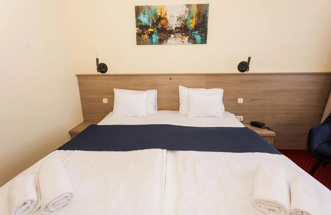 Hotel Mediterran Budapest-1