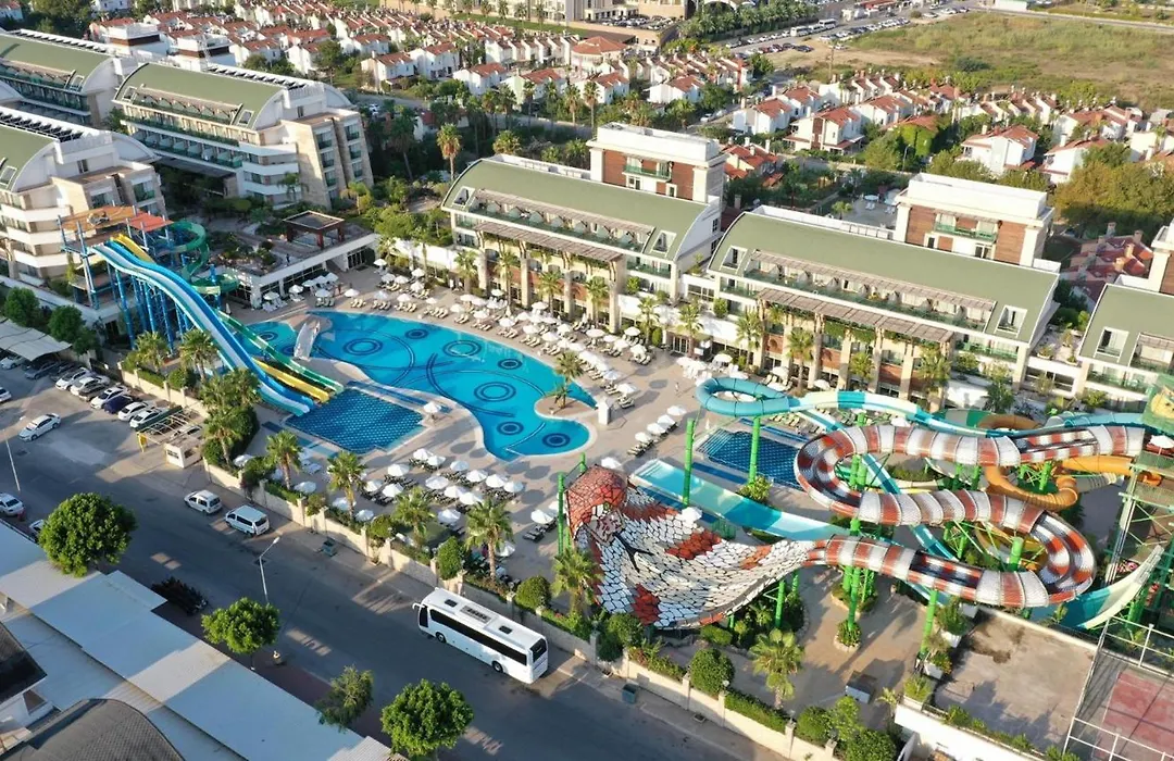 Crystal Waterworld Aqua Collection-1