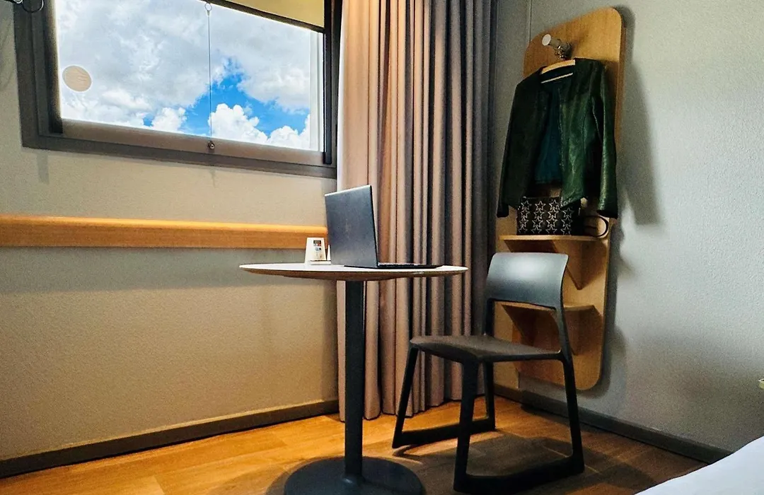 Ibis Budget Madrid Vallecas-1