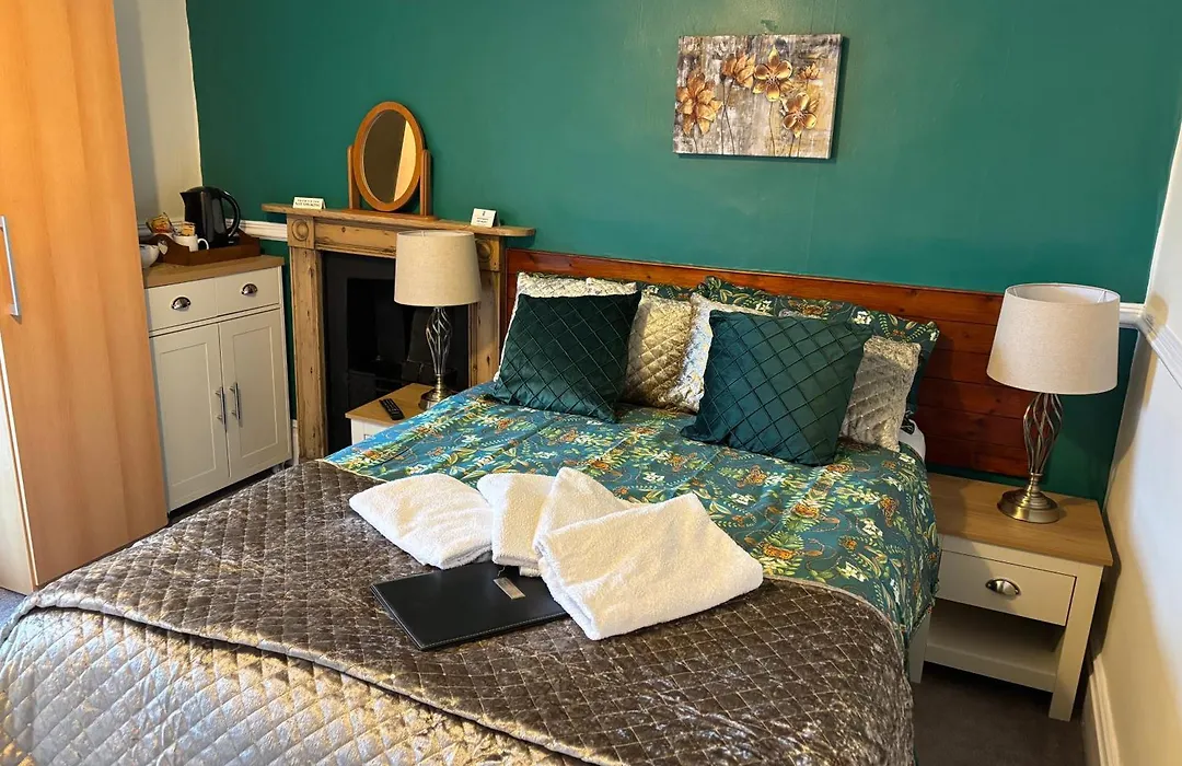 Weybourne Guest House-1