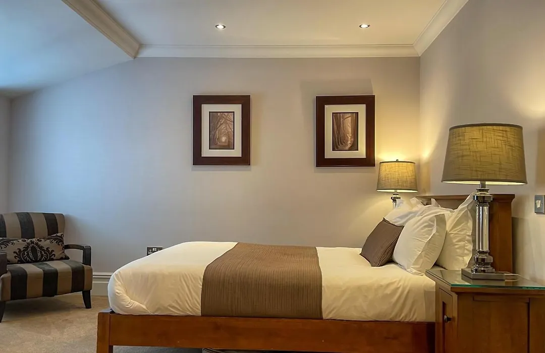 The Redstone Guesthouse-1