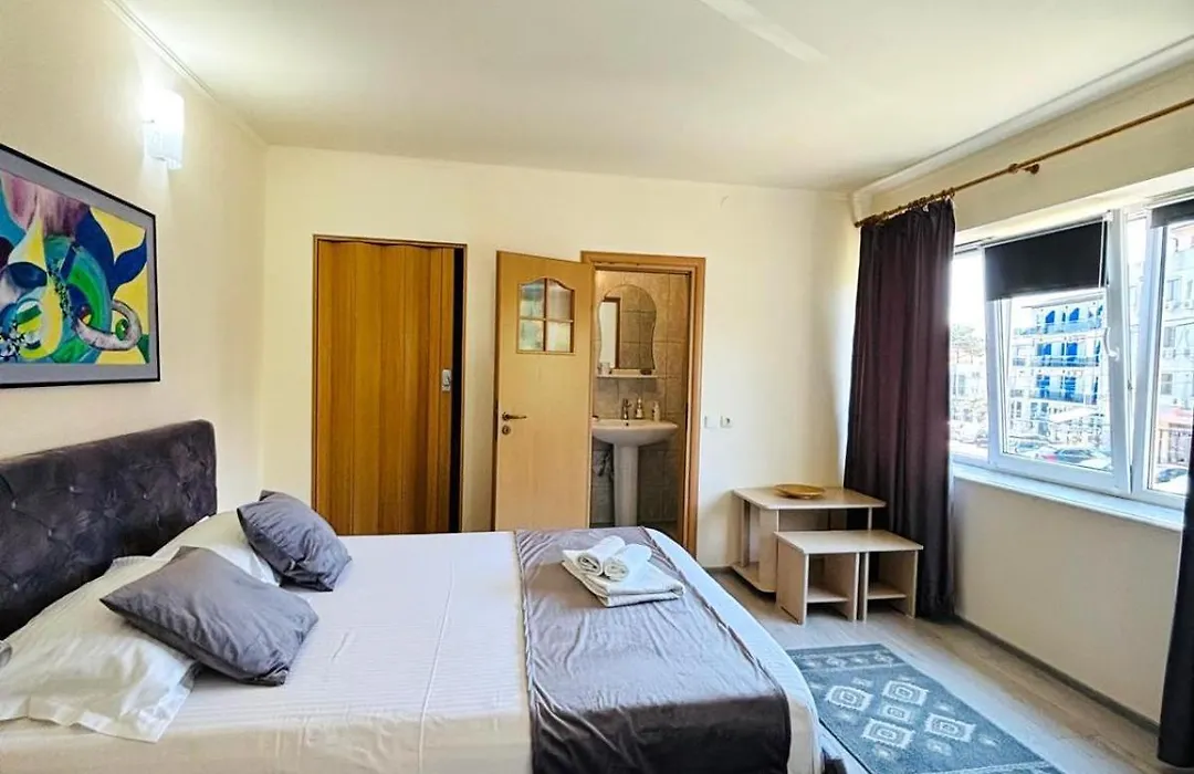 Vila Adriana-1