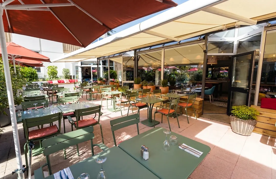 Novotel Rennes Alma-1